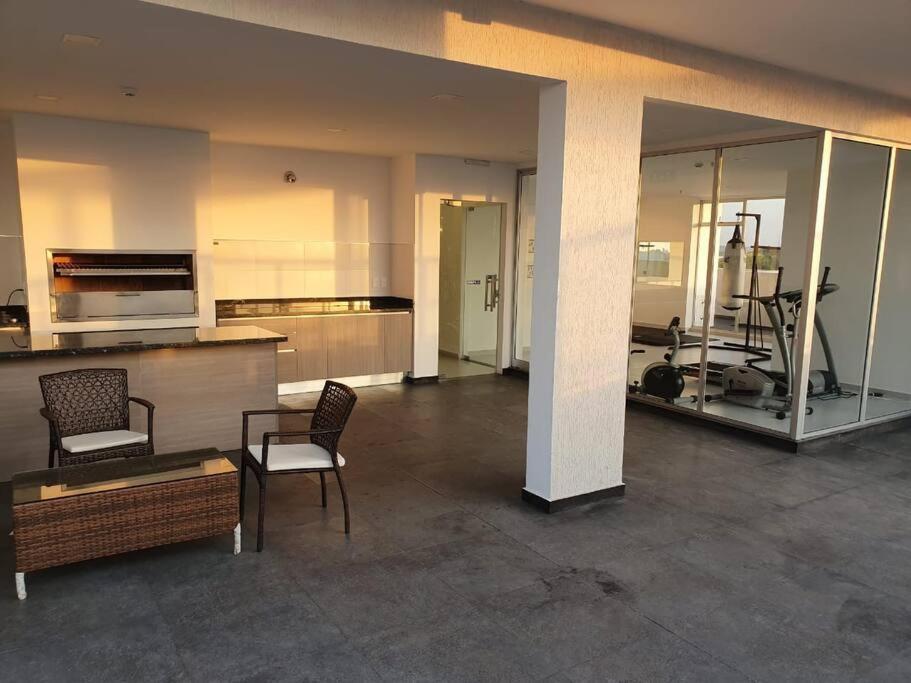 Hermoso Departamento Con Piscina Y Estacionamiento Asunción Eksteriør billede